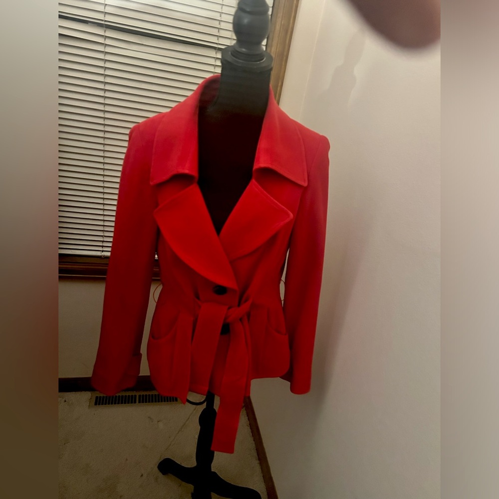 Never worn, size 10 Etcetera blazer: 65% linen, 30% rayon, 5% spandex